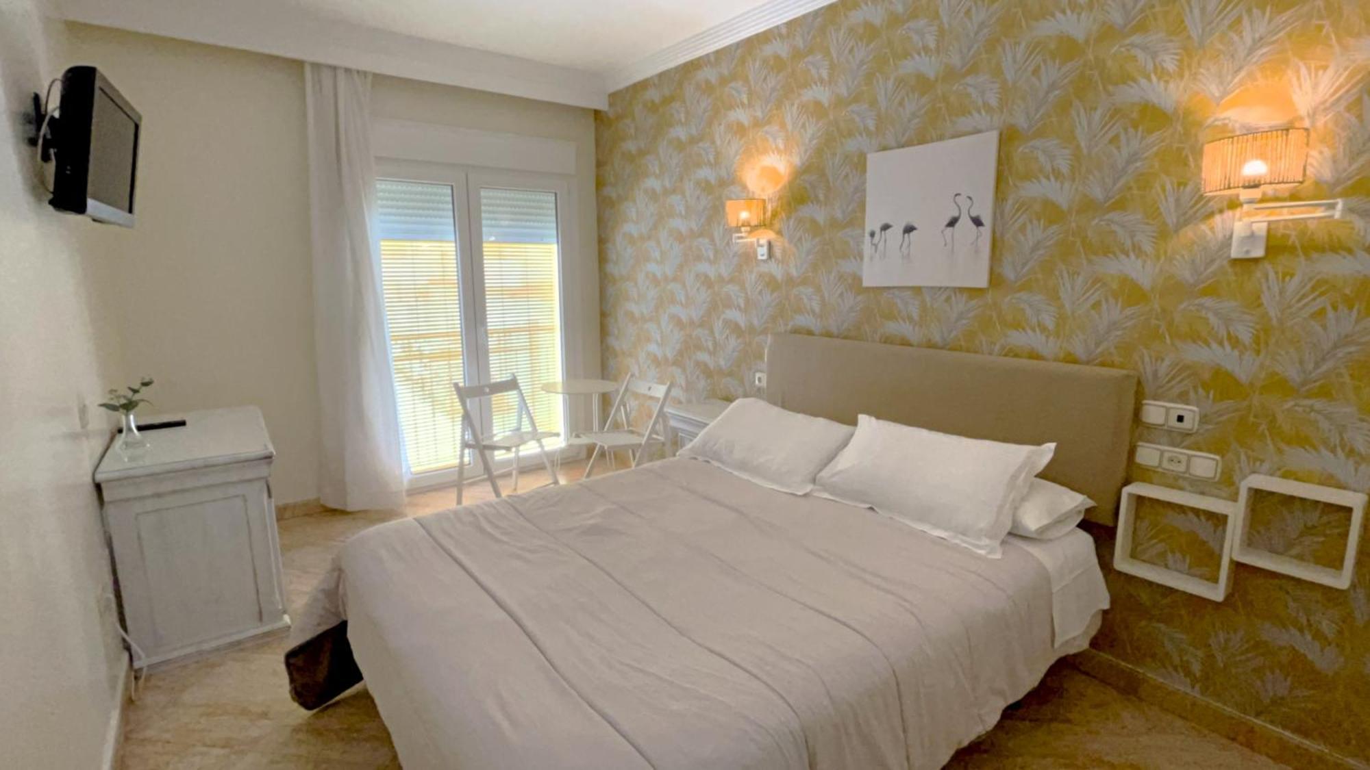 Hotel Playa Del Carmen Barbate Kültér fotó